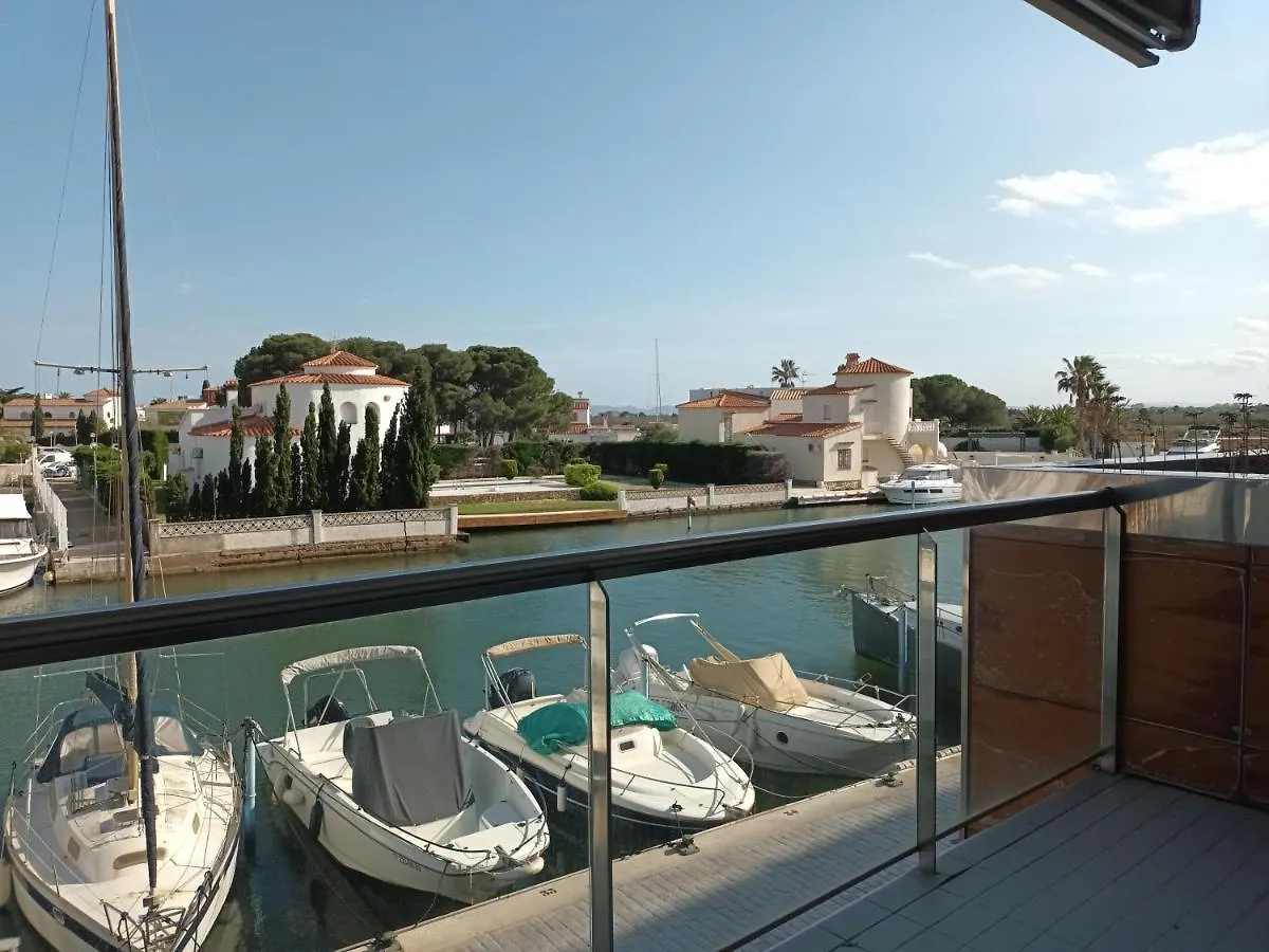 Global Immo 3352 Port Gran Apartment Roses